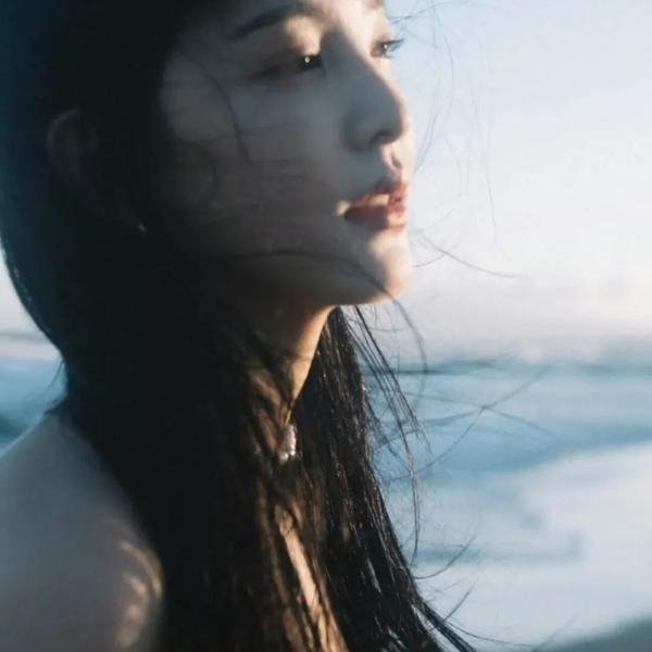 献给贝娜齐尔的三首歌