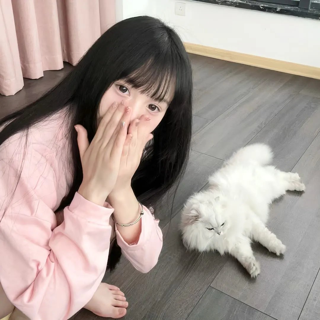 少女救地球 海报